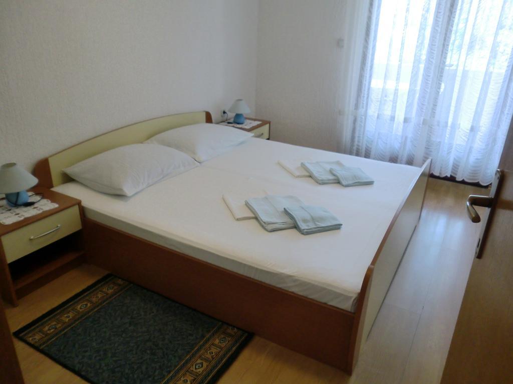 Apartments Markas Malinska Kültér fotó